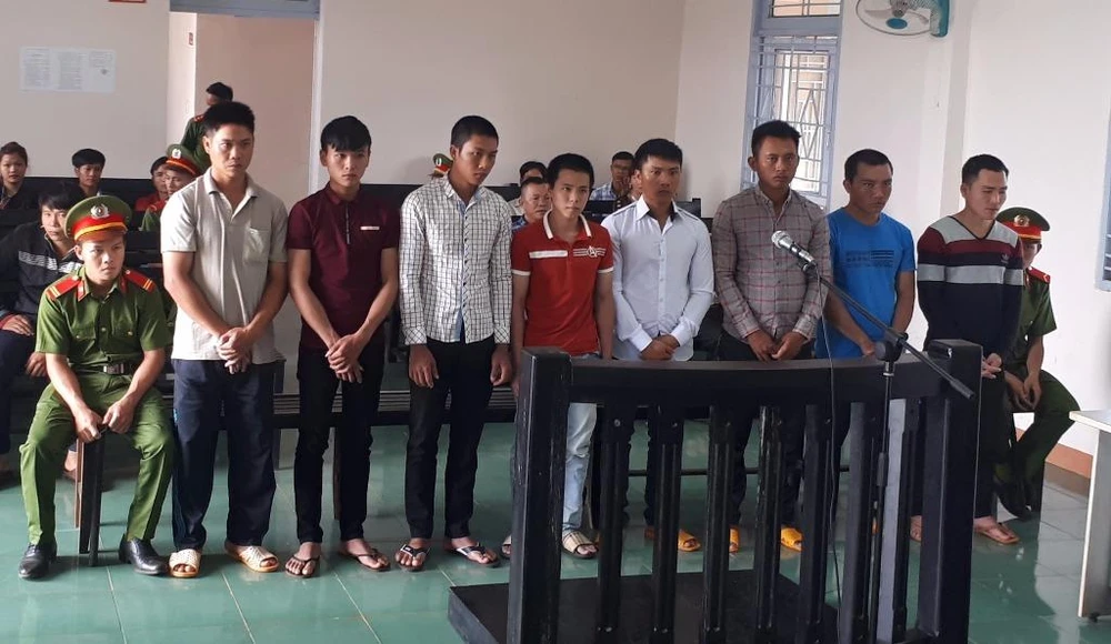 bao ve cong ty long son truy sat dan