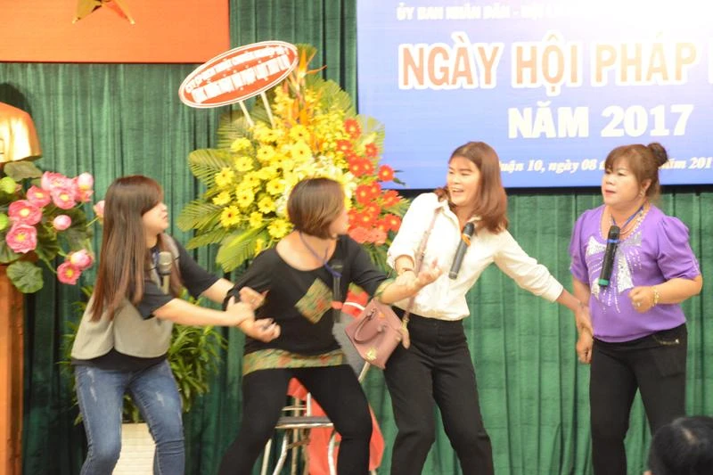 ngay-hoi-phap-luat-q10