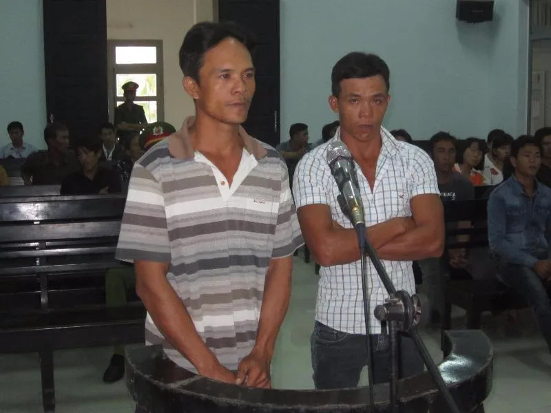 Bị đánh trọng thương vì đang nhậu thì… nhớ chuyện cũ