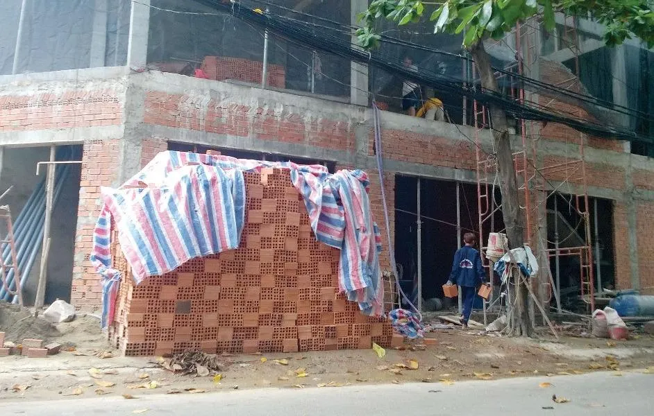 Chưa va chạm giao thông đã đánh người đi bộ bất tỉnh