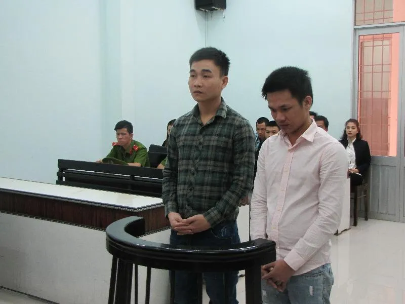 Giúp bạn ‘rửa hận’, hai thanh niên đi tù