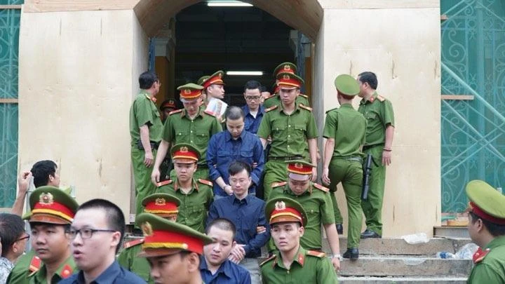 vu phạm công danh