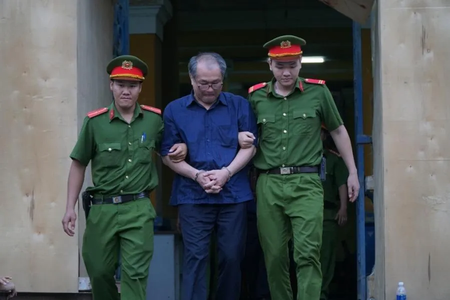 'Tiền huy động từ dân, việc thiệt hại là phải thu hồi'