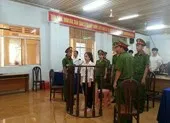 Chiêu trộm vàng trong két tinh vi của cô em gái ruột