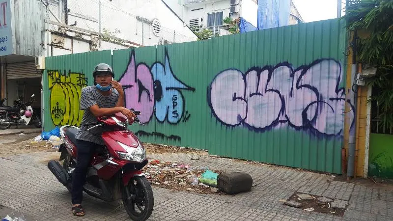 Vẽ graffiti: Nghệ thuật gì mà vô văn hóa thế này! ảnh 6 Vẽ graffiti: Nghệ thuật gì mà vô văn hóa thế này! ảnh 6