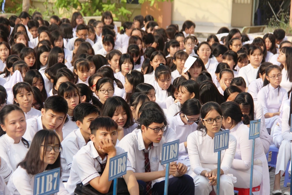 Mâu thuẫn trên Facebook, nam sinh phải nhận 2 năm tù ảnh 6