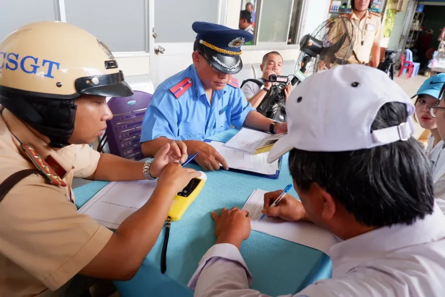 kiem-tra-nong-do-con