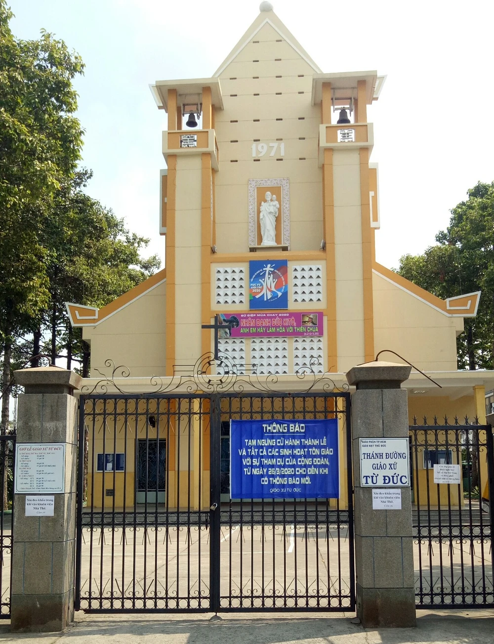 khong-deo-khau-trang-4