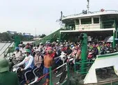 Nóng: TP.HCM tạm dừng bến phà, bến khách ngang sông