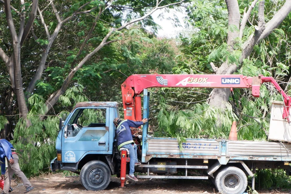 Nnguyen-van-linh-nguyen-huu-tho-10