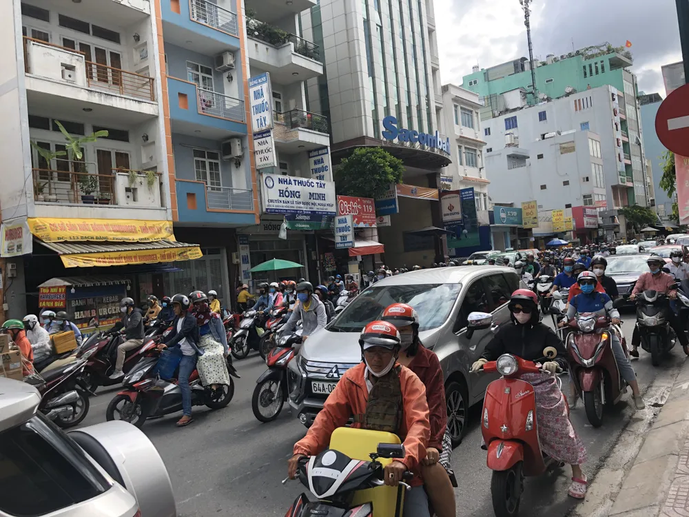 KET-XE-TAN-SON-NHAT-2