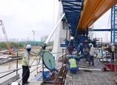 Cận cảnh những dây văng đầu tiên của cầu Thủ Thiêm 2