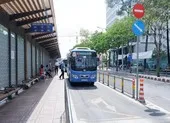 TP.HCM chi gần 400.000 tỉ đồng phát triển giao thông công cộng ảnh 2 Xe buýt đìu hiu sau thời gian giãn cách xã hội