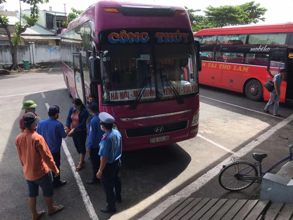 Tổ giám sát phòng chống dịch COVID-19 chính thức ra quân ảnh 7 phong-chong-dich-COVD-19-6