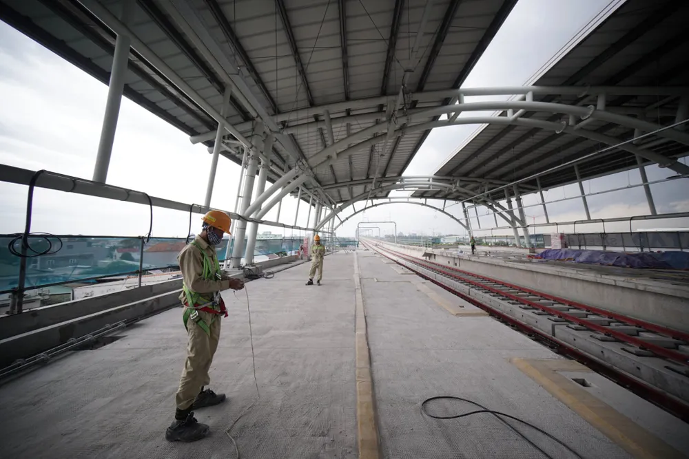 11/11 mái nhà ga trên tuyến metro số 1 đã hoàn thành ảnh 2 GA-TREN-CAO-HOAN-THANH-1