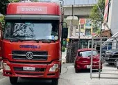 TP.HCM lắp trạm cân kiểm soát tải trọng xe ảnh 2 Xe container tải trọng 40 tấn đi lùi trên cao tốc