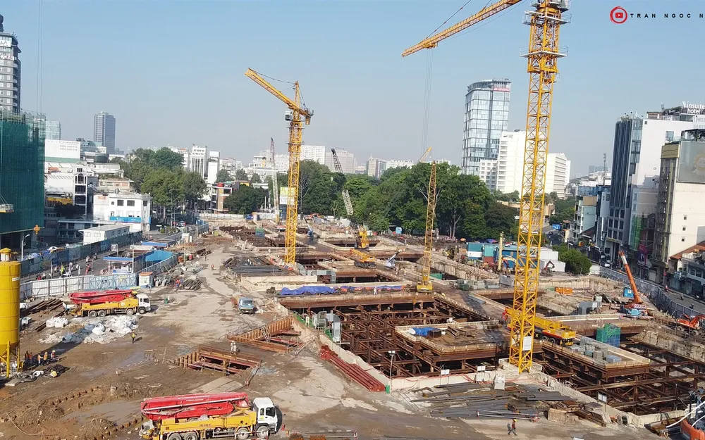 Ngắm nhìn ga Bến Thành, tuyến metro số 1 từ trên cao ảnh 3 Ngắm nhìn ga Bến Thành, tuyến metro số 1 từ trên cao ảnh 3