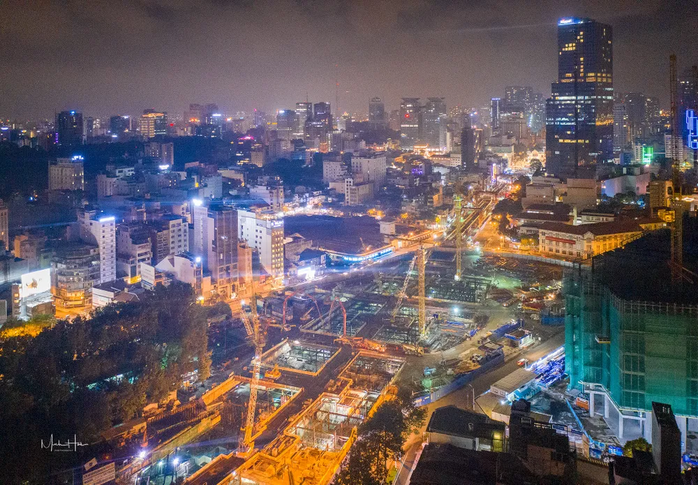 Ngắm nhìn ga Bến Thành, tuyến metro số 1 từ trên cao ảnh 5 Ngắm nhìn ga Bến Thành, tuyến metro số 1 từ trên cao ảnh 5