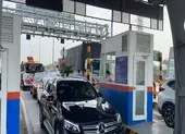 Đề xuất giảm giá vé qua BOT Xa lộ Hà Nội ảnh 2 Cận cảnh ngày đầu thu phí BOT xa lộ Hà Nội