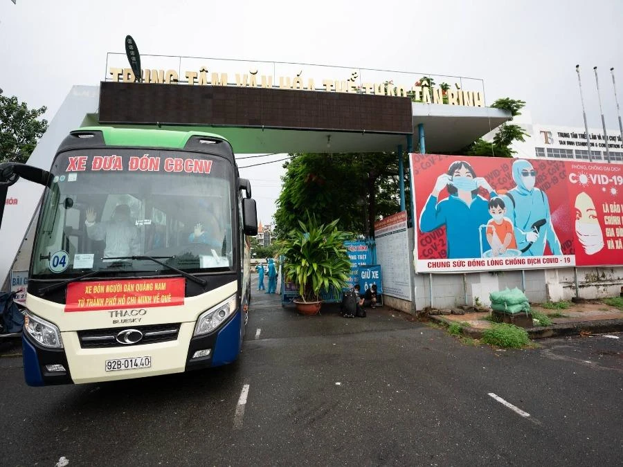 TP.HCM sẽ hỗ trợ đưa người dân về quê tránh dịch ảnh 1