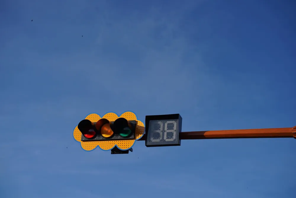 Đường phố Đà Lạt lần đầu xuất hiện đèn xanh, đèn đỏ ảnh 2 da-lat