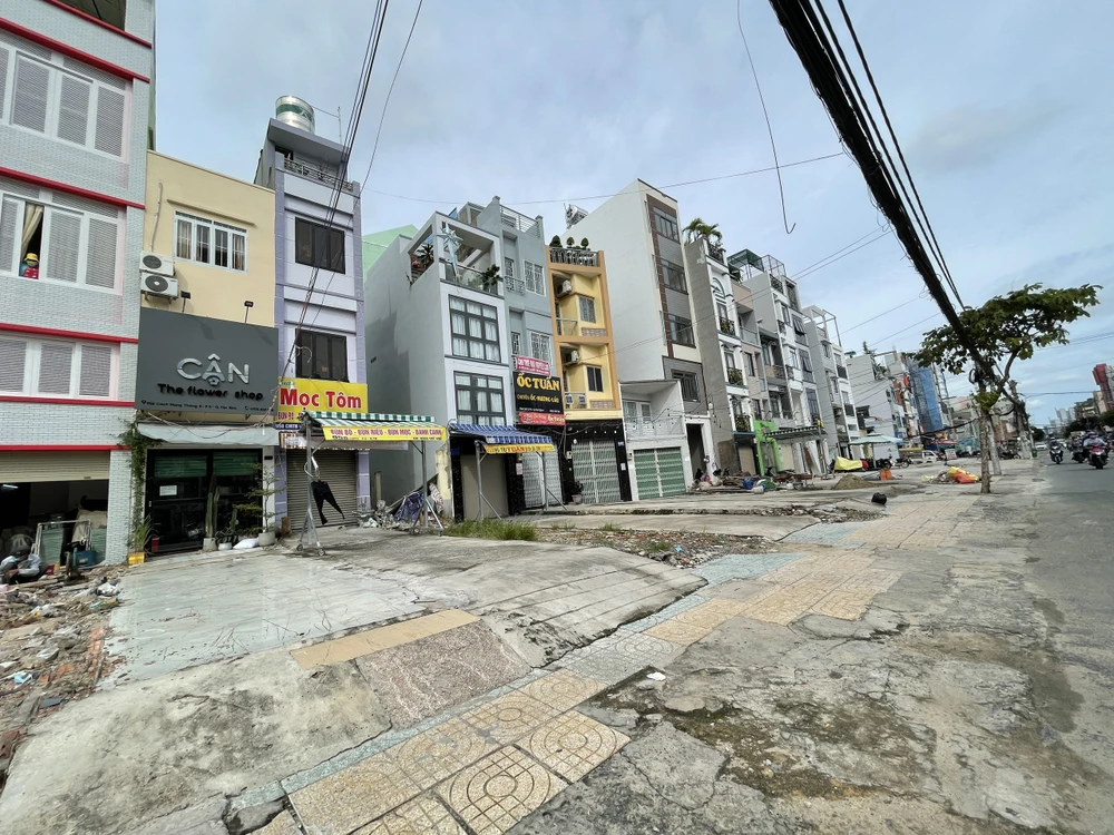 Đề xuất phương án khai thác hai depot lớn ở TP.HCM ảnh 1 Đề xuất phương án khai thác hai depot lớn ở TP.HCM ảnh 1