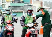 Gửi đồ qua app bị người mặc trang phục Grab lấy mất ảnh 2 Từ 17 giờ hôm nay, người dân TP Thủ Đức đi chợ qua Grab thế nào?