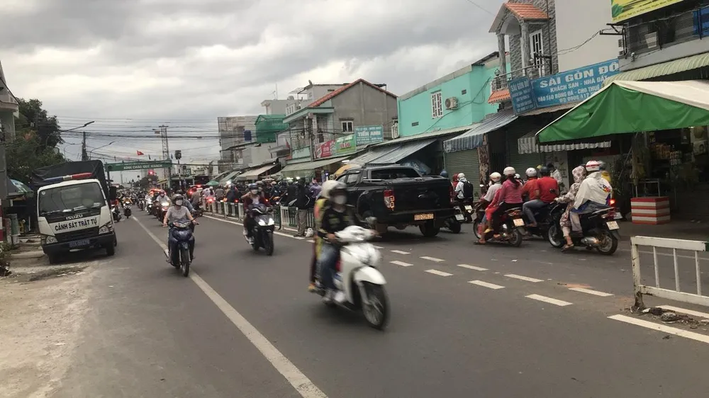 Giao thông khu vực phà Cát Lái ổn định, không bị ùn ứ. Giao thông khu vực phà Cát Lái ổn định, không bị ùn ứ.