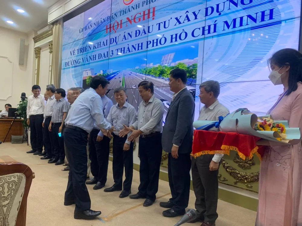 Hội đồng cố vấn của dự án vành đai 3 TP.HCM. Ảnh: ĐT.