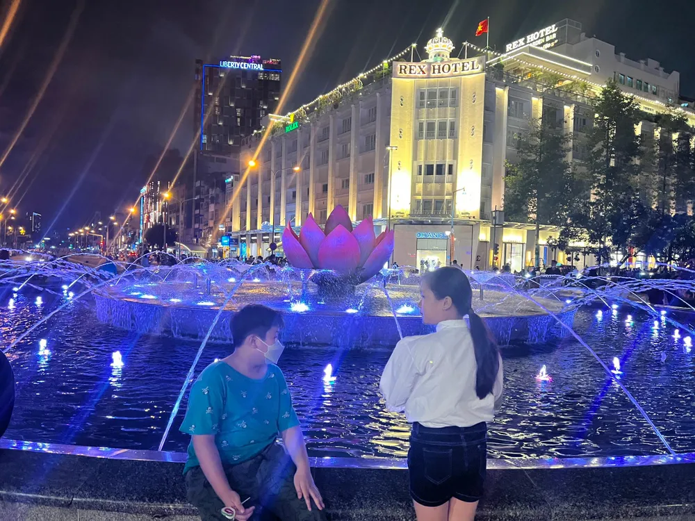 Các công trình kiến trúc và tượng đài gắn với hình ảnh khu vực và ký ức người Sài Gòn - TP.HCM. Ảnh: ĐT. Các công trình kiến trúc và tượng đài gắn với hình ảnh khu vực và ký ức người Sài Gòn - TP.HCM. Ảnh: ĐT.