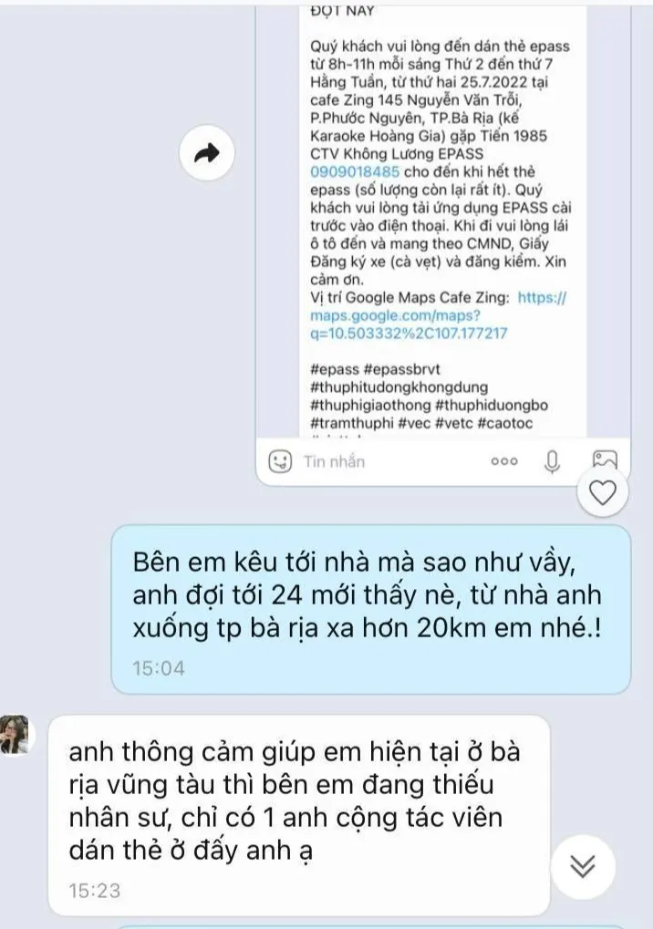 Người dân bức xúc vì muốn dán cũng không được mà huỷ cũng không xong.