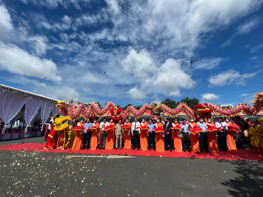 Chính thức khai trương tuyến xe buýt liên tỉnh TP.HCM - Long An - Tiền Giang. Ảnh: ĐT.