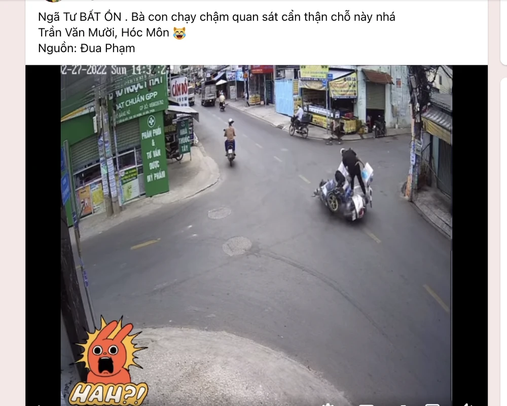 Nhiều vụ va chạm tại ngã tư Trần Văn Mười - XTT9, huyện Hóc Môn, TP.HCM. Ảnh chụp màn hình: ĐT.