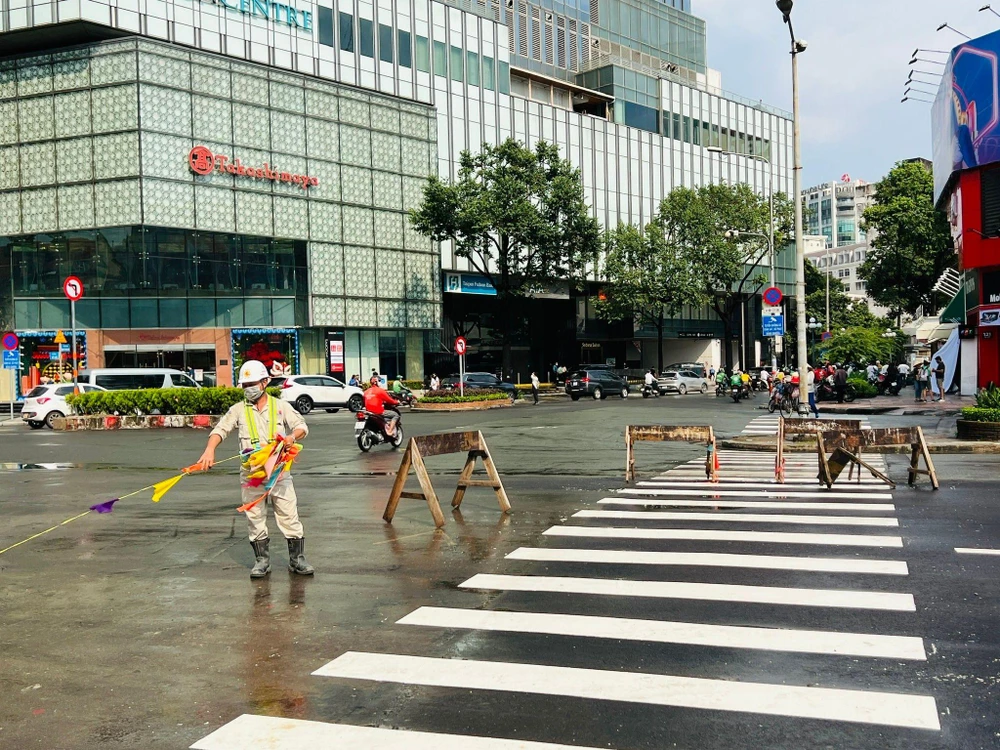 Hiện nay, toàn tuyến đường Lê Lợi đã thông thoáng. Ảnh: MAUR.