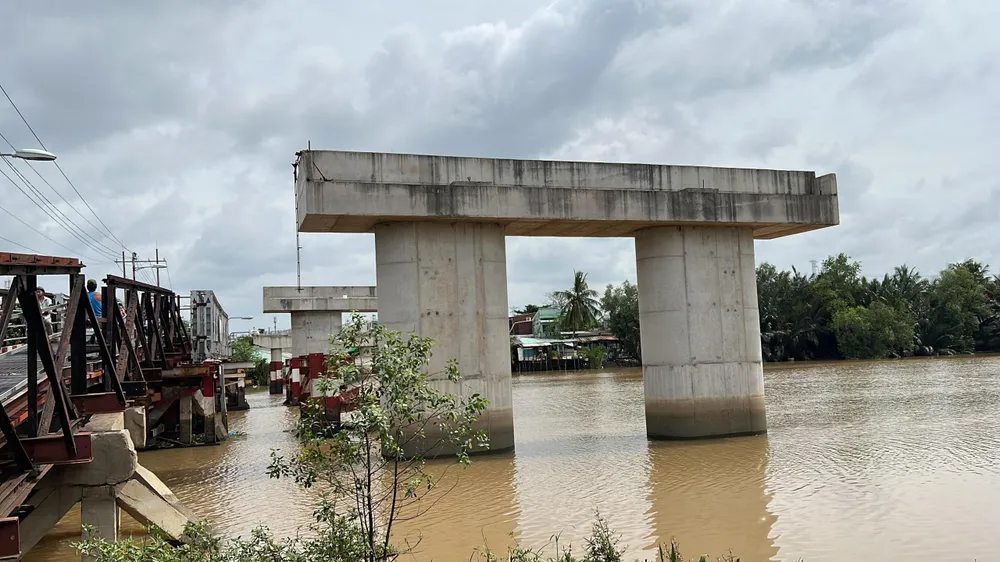 Dự kiến cầu Long Kiểng mới sẽ được thi công trở lại vào tháng 9-2022.