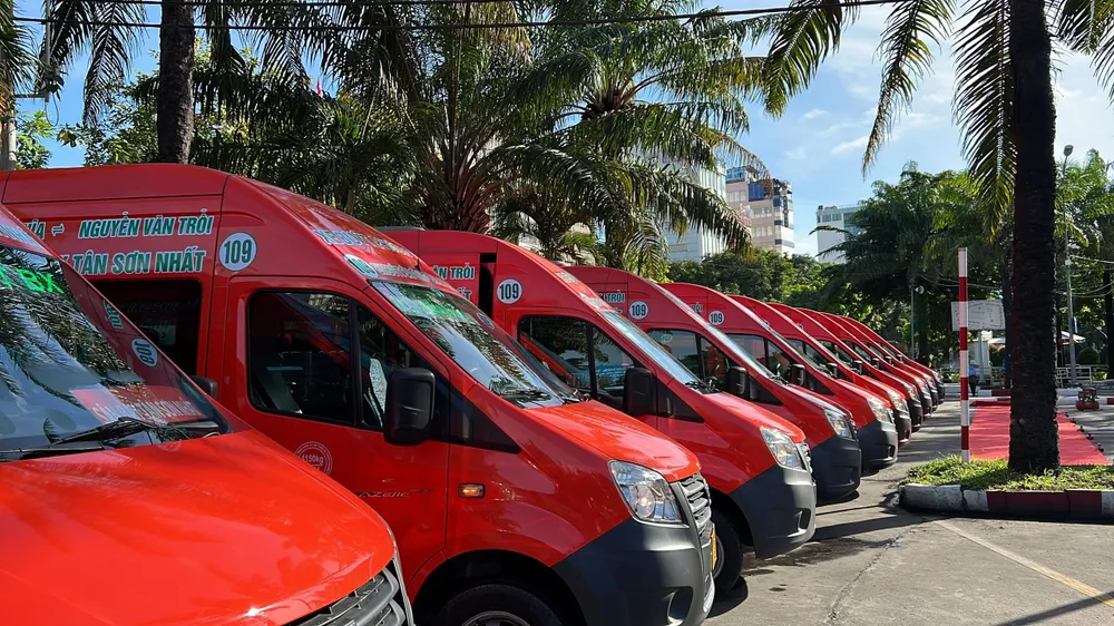 Tuyến xe buýt từ Trung tâm TP.HCM vào sân bay Tân Sơn Nhất bắt đầu hoạt động từ ngày mai 13-9. Ảnh: ĐT. Tuyến xe buýt từ Trung tâm TP.HCM vào sân bay Tân Sơn Nhất bắt đầu hoạt động từ ngày mai 13-9. Ảnh: ĐT.