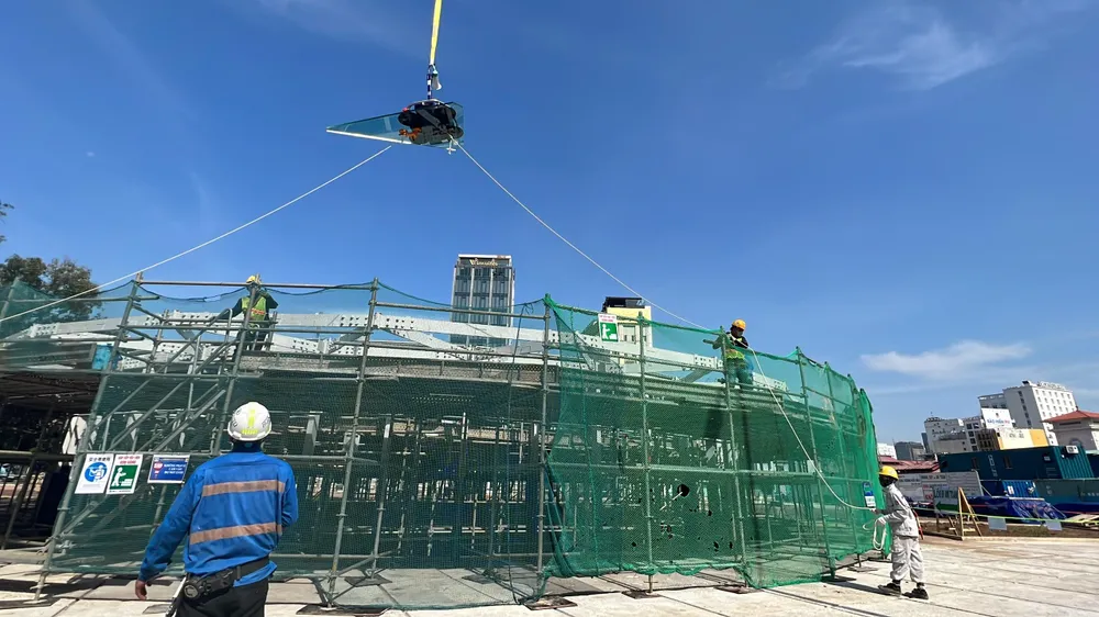 Lộ diện giếng trời 'khổng lồ' tại ga Bến Thành, tuyến metro số 1 ảnh 12 Lộ diện giếng trời 'khổng lồ' tại ga Bến Thành, tuyến metro số 1 ảnh 12