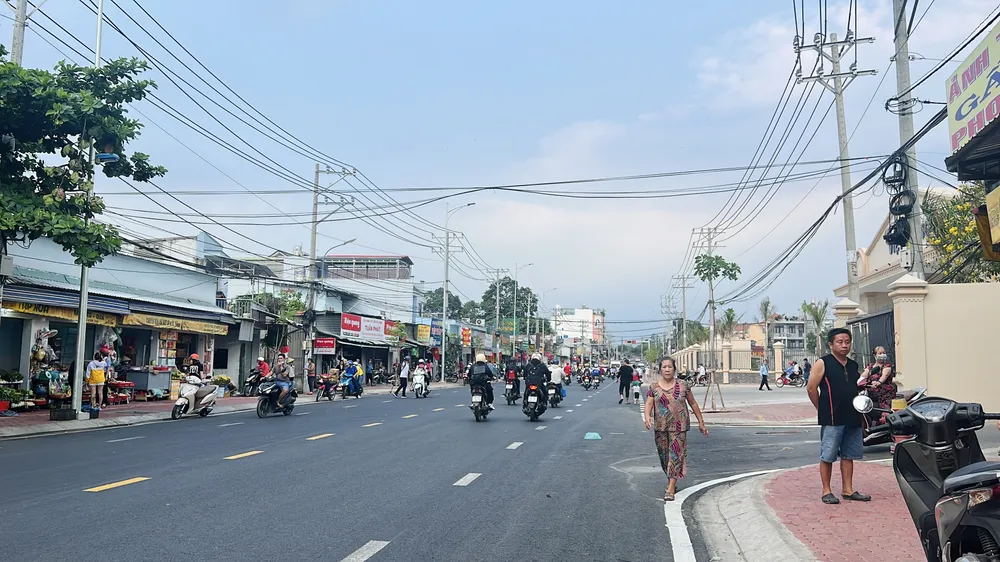 Đường Lê Văn Chí (đoạn từ Võ Văn Ngân - Quốc lộ 1A) đã được mở rộng, thông thoáng.