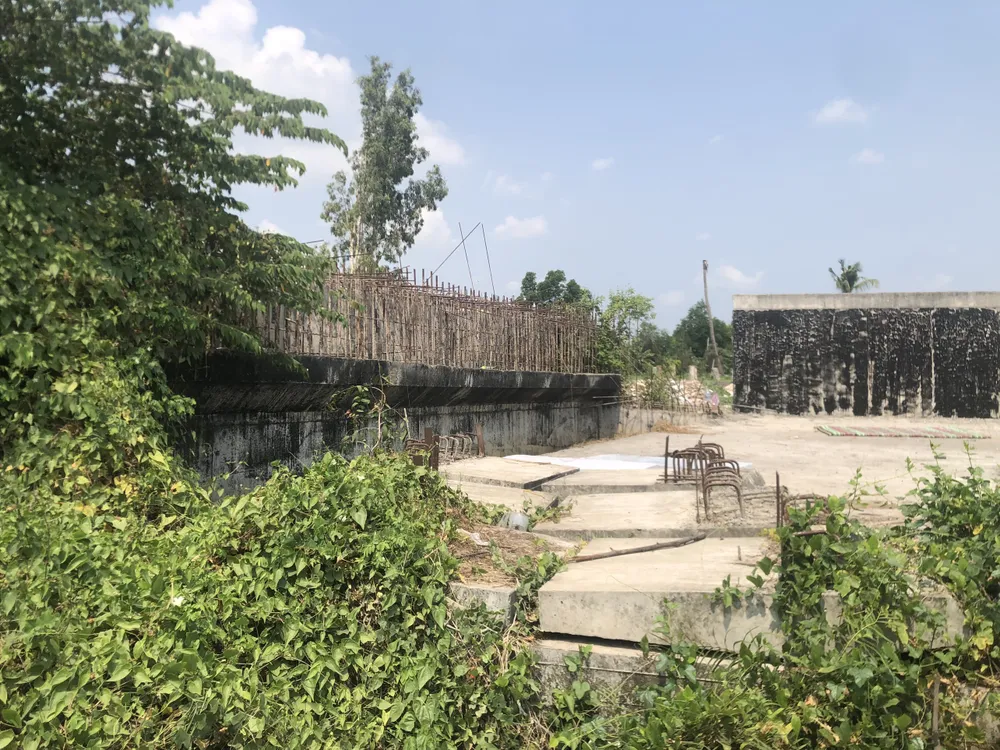 Dự án đường vành đai 2 (đoạn 3) còn gặp nhiều khó khăn. Hiện TP đang trình Chính phủ và các bộ ngành phương án giải quyết. Ảnh: CTV Dự án đường vành đai 2 (đoạn 3) còn gặp nhiều khó khăn. Hiện TP đang trình Chính phủ và các bộ ngành phương án giải quyết. Ảnh: CTV