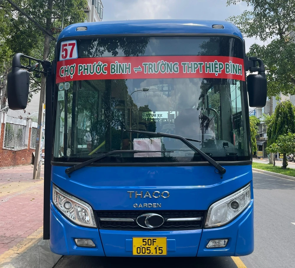 Tuyến buýt số 57 bắt đầu được khôi phục từ hôm nay. Ảnh: CTV