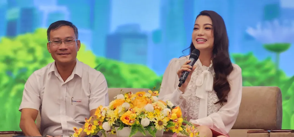 Diễn viên Trương Ngọc Ánh chia sẻ các chiêu tiết kiệm điện. Diễn viên Trương Ngọc Ánh chia sẻ các chiêu tiết kiệm điện.