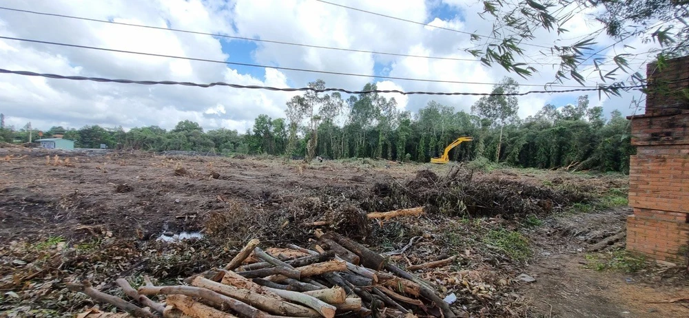 Ngay khi có mặt bằng, các đơn vị đã bắt tay triển khai thi công - gói thầu ở huyện Hóc Môn.