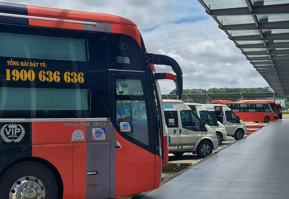 Bến xe Miền Đông mới vắng khách.