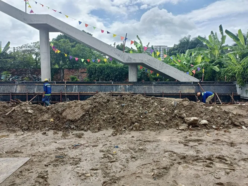 Các công việc liên quan đến tuyến metro số 1 đang được đẩy nhanh tiến độ. Ảnh: MAUR