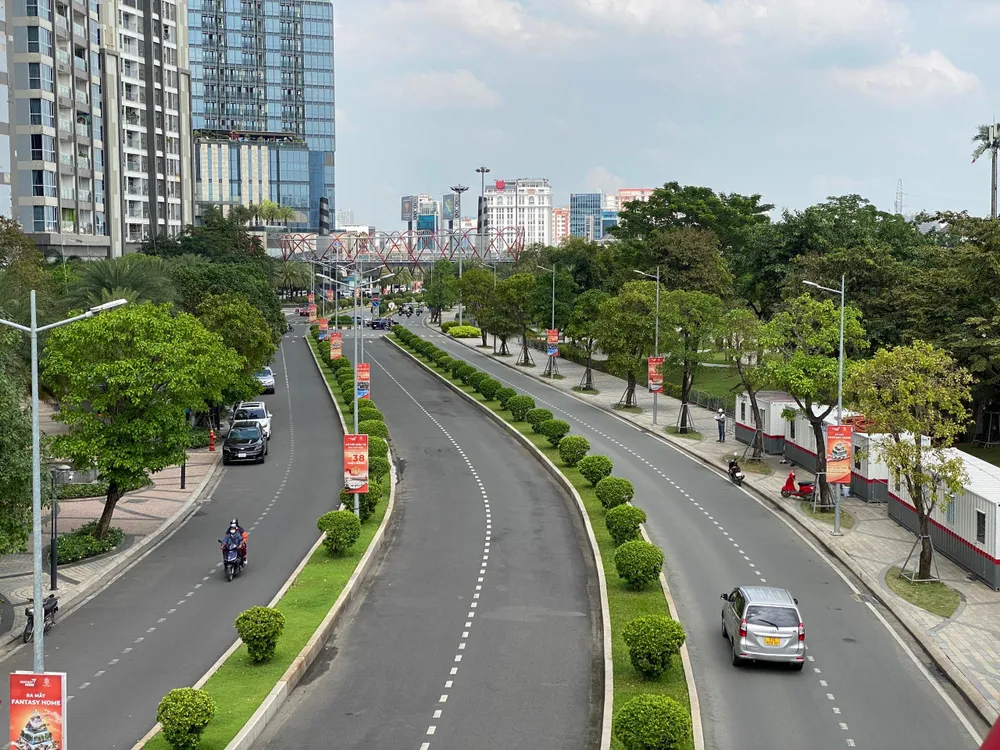 Vinhomes sẽ bàn giao đường ven sông Sài Gòn cho TP.HCM trong thời gian tới. Ảnh: ĐÀO TRANG duong-ven-song