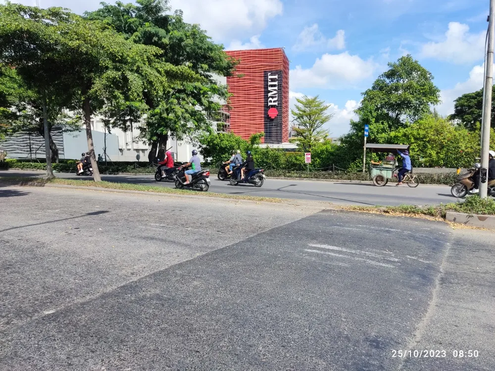 Mố cầu Ông Dinh đã được sửa chữa. cau-ongdinh.jpg