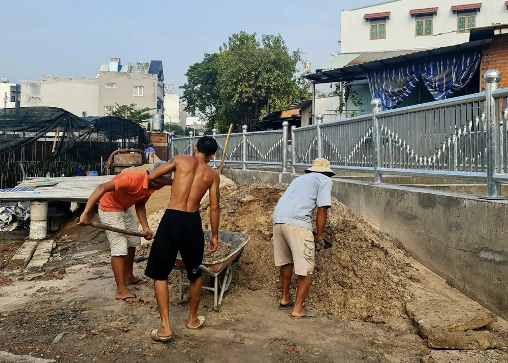 Cống Cầu Trắng ngăn sạt lở chính thức vận hành, người dân TP Thủ Đức vui mừng