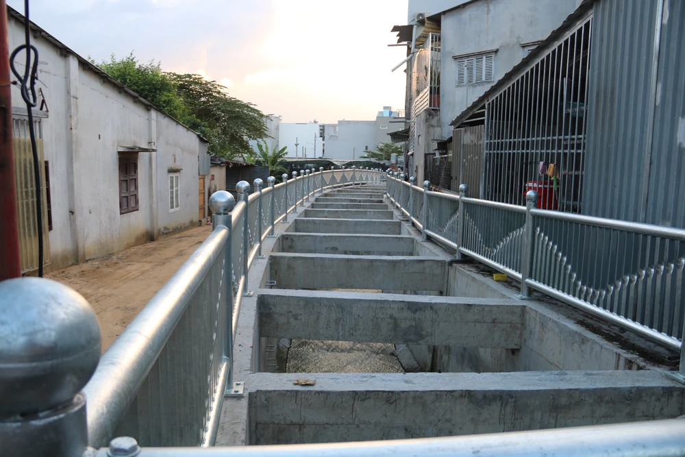 Cống Cầu Trắng ngăn sạt lở chính thức vận hành, người dân TP Thủ Đức vui mừng