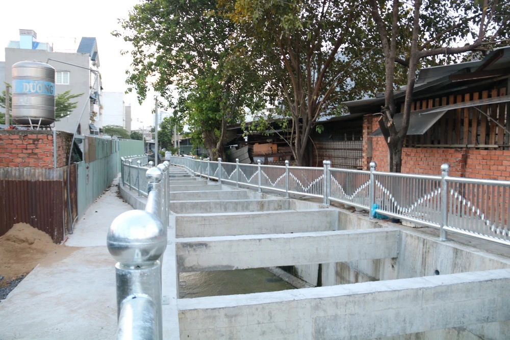 Cống Cầu Trắng ngăn sạt lở chính thức vận hành, người dân TP Thủ Đức vui mừng