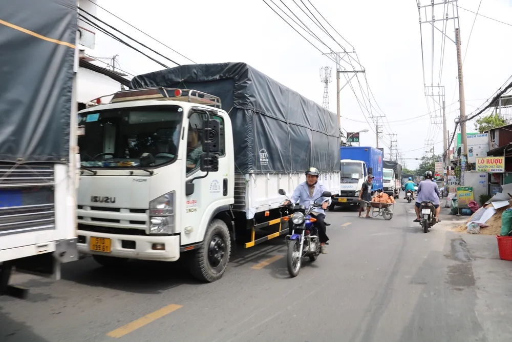 Hiện trạng đường Vĩnh Lộc, huyện Bình Chánh sắp được đầu tư hơn 4 nghìn tỉ để mở rộng